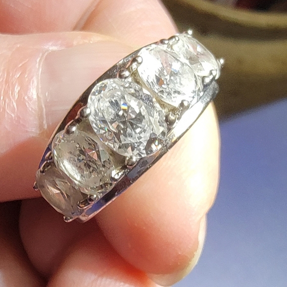 Cubic Zirconia Silver Ring - Picture 4 of 5